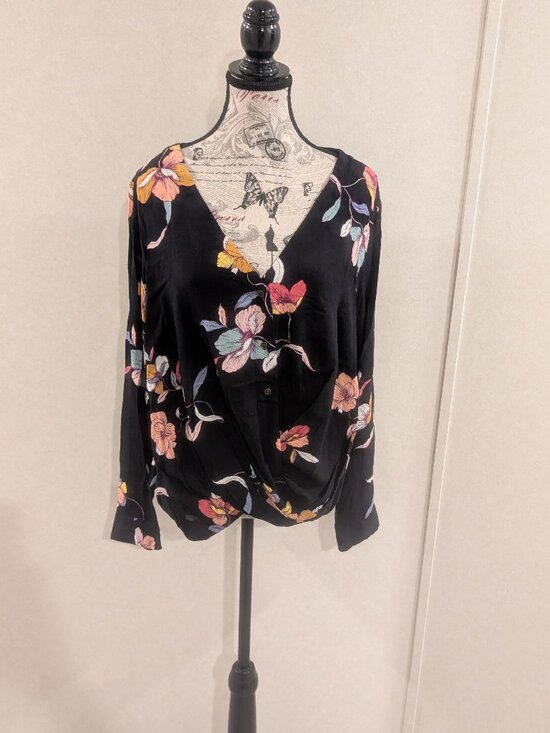 a.n.a Tops - a.n.a Black Floral Wrap Front Tunic Blouse L Rayon V-Neck Surplice Boho
